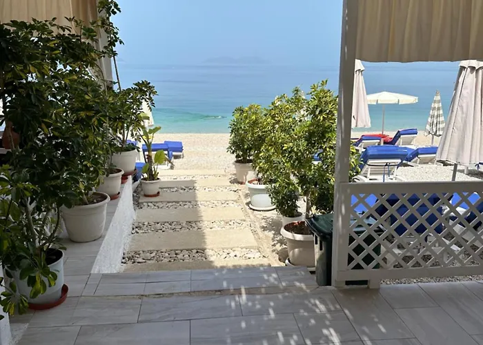 Takas Boutique Radhime