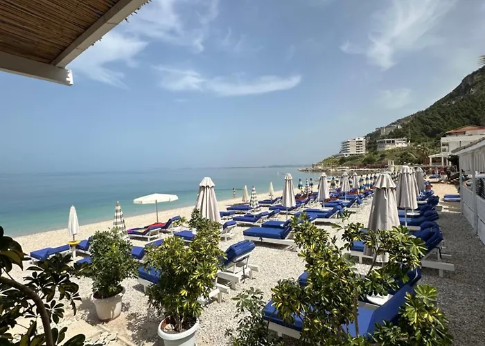 Takas Boutique Hotel