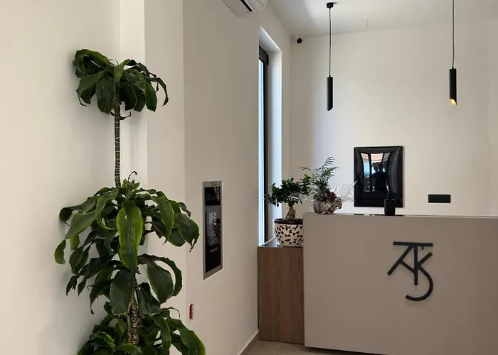 Hotel Takas Boutique 2*