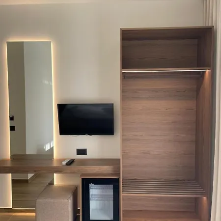 Takas Boutique Hotell