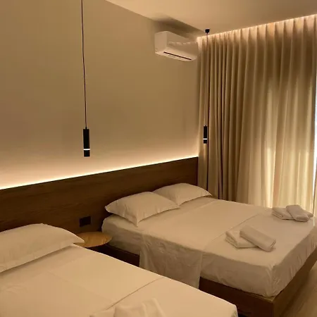 Takas Boutique Hotell Radhimë