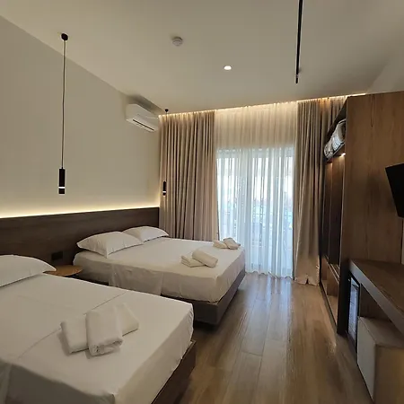 Hotell Takas Boutique Radhimë