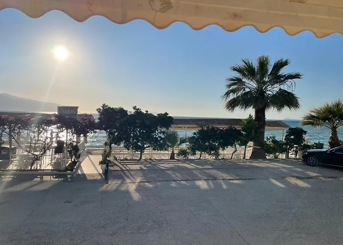 Hotel Takas Boutique 2*